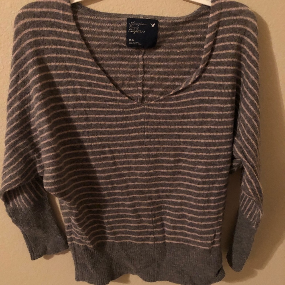 American eagle long sleeve sweater